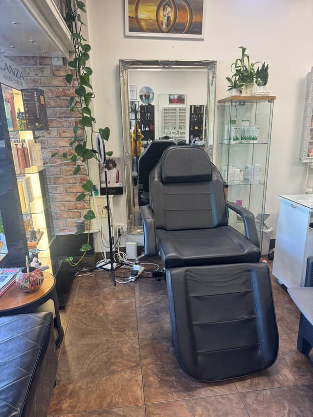 Bita Hair Studio salon interior