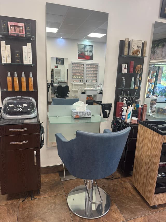 Bita Hair Studio salon interior
